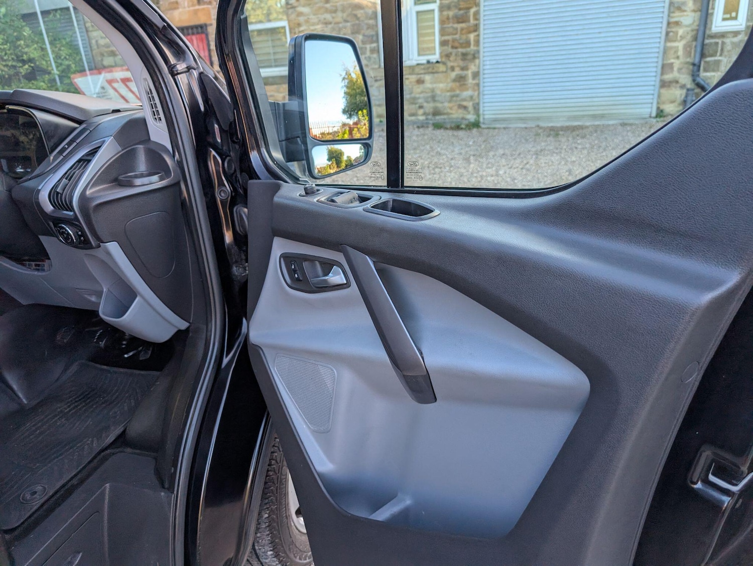 Used Ford Transit Custom 2017 for sale - 77192046: Photo 28