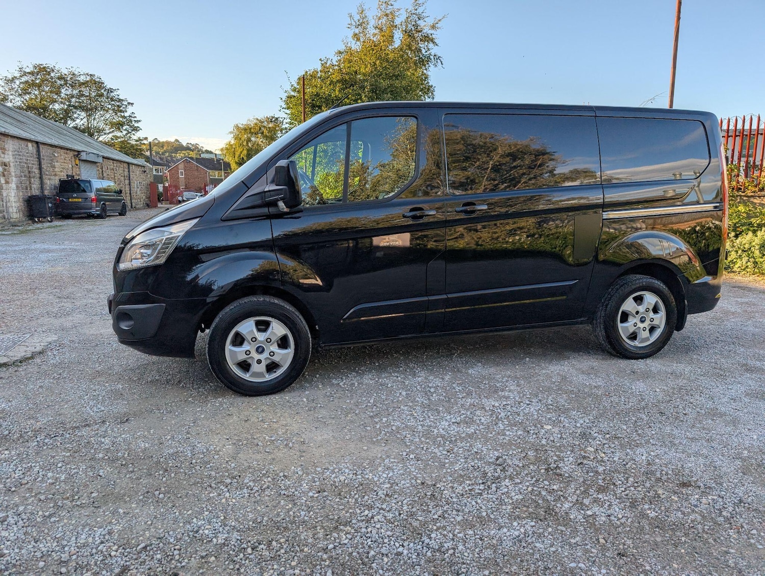 Used Ford Transit Custom 2017 for sale - 77192046: Photo 43