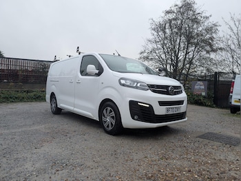 Vauxhall - Vivaro
