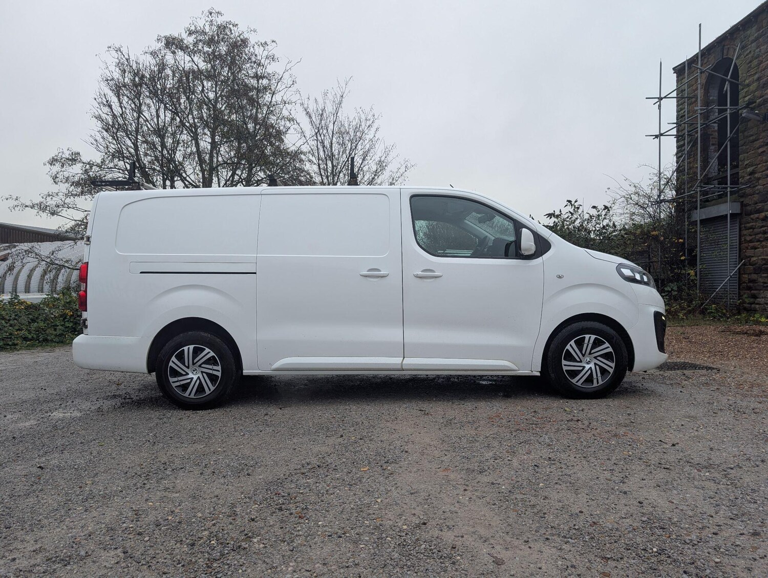 Used Vauxhall Vivaro 2020 for sale - 76592116: Photo 2