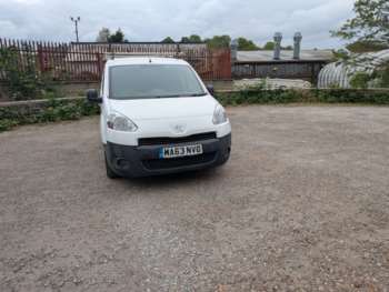 Used Peugeot Partner 2013 for sale - 74809999: Photo