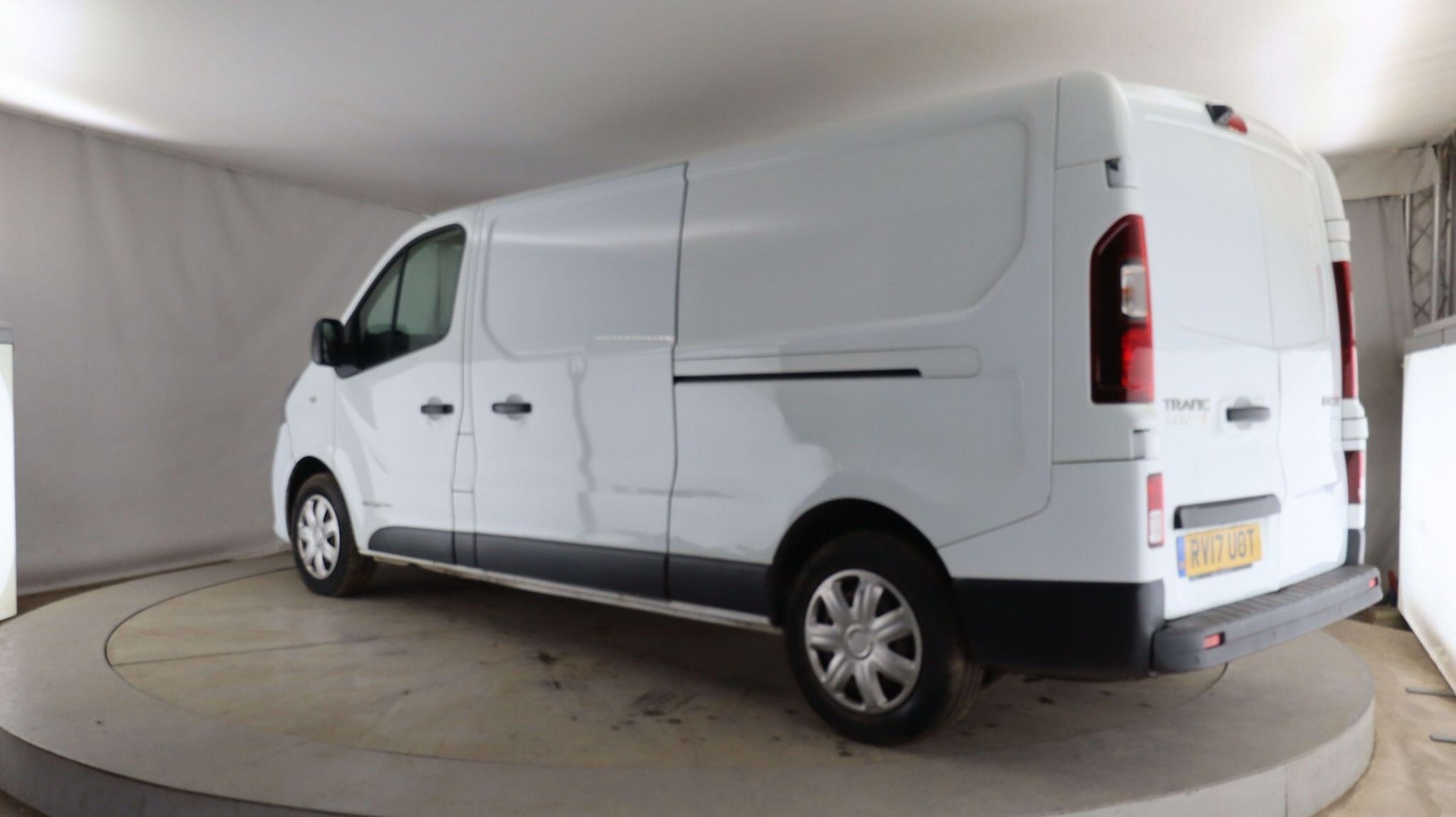 Used Renault Trafic 2017 for sale - 77793994: Photo 6