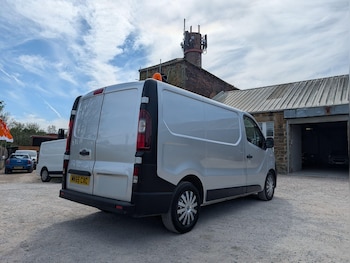 Used Vauxhall Vivaro 2015 for sale - 78384655: Photo