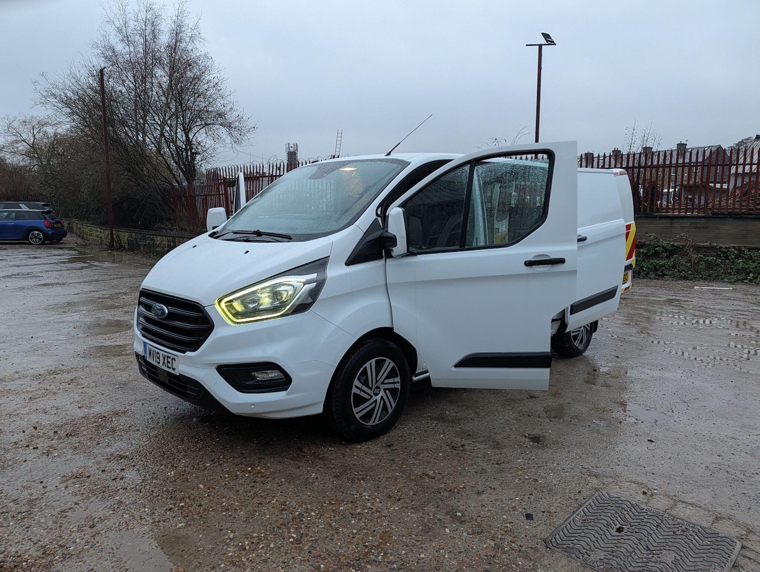 Used Ford Transit Custom 2019 for sale - 77454689: Photo 18