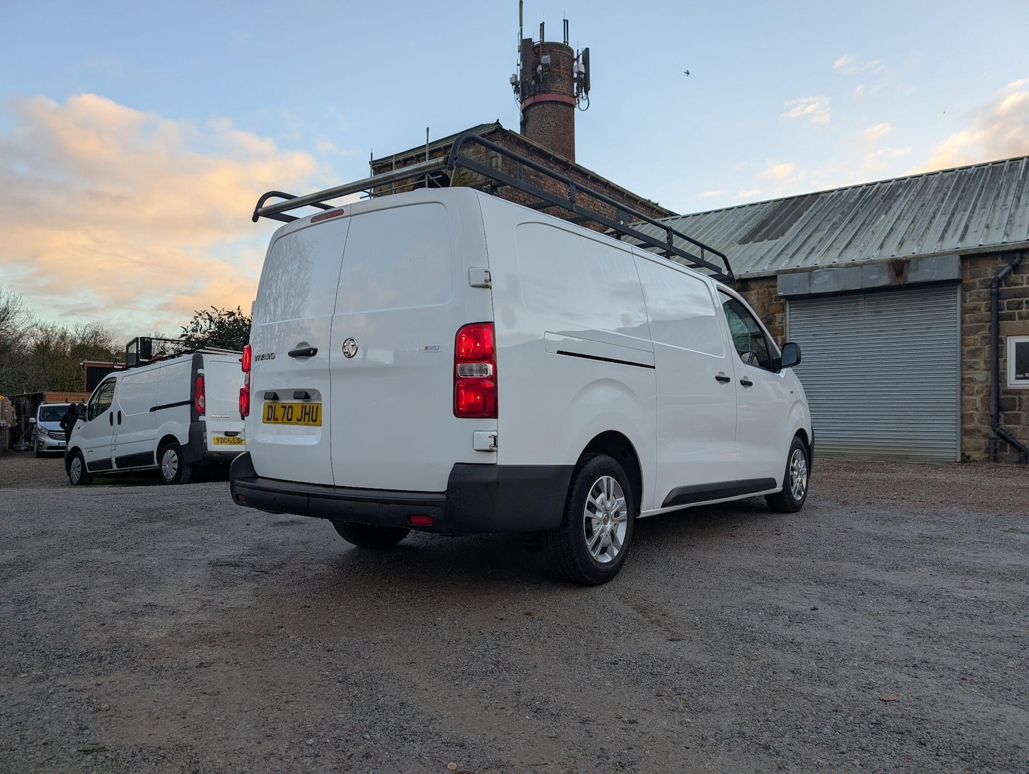 Used Vauxhall Vivaro 2020 for sale - 76701029: Photo 2