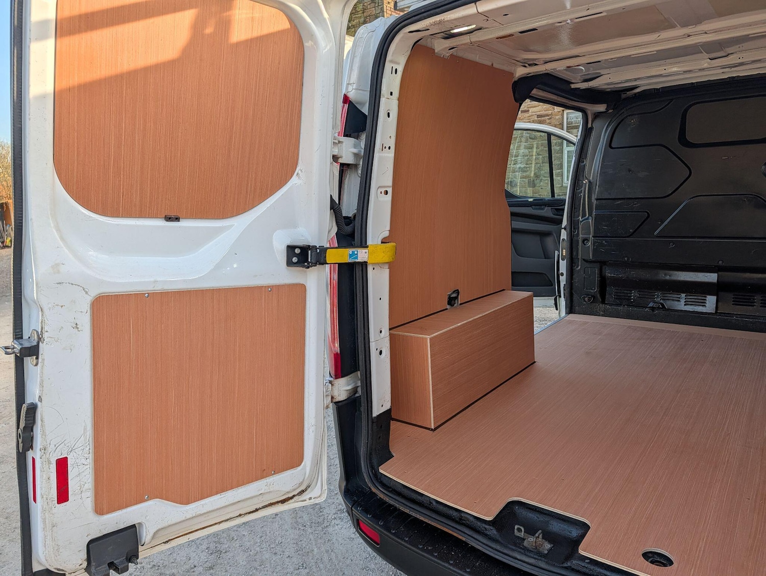 Used Ford Transit Custom 2018 for sale - 77940636: Photo 12