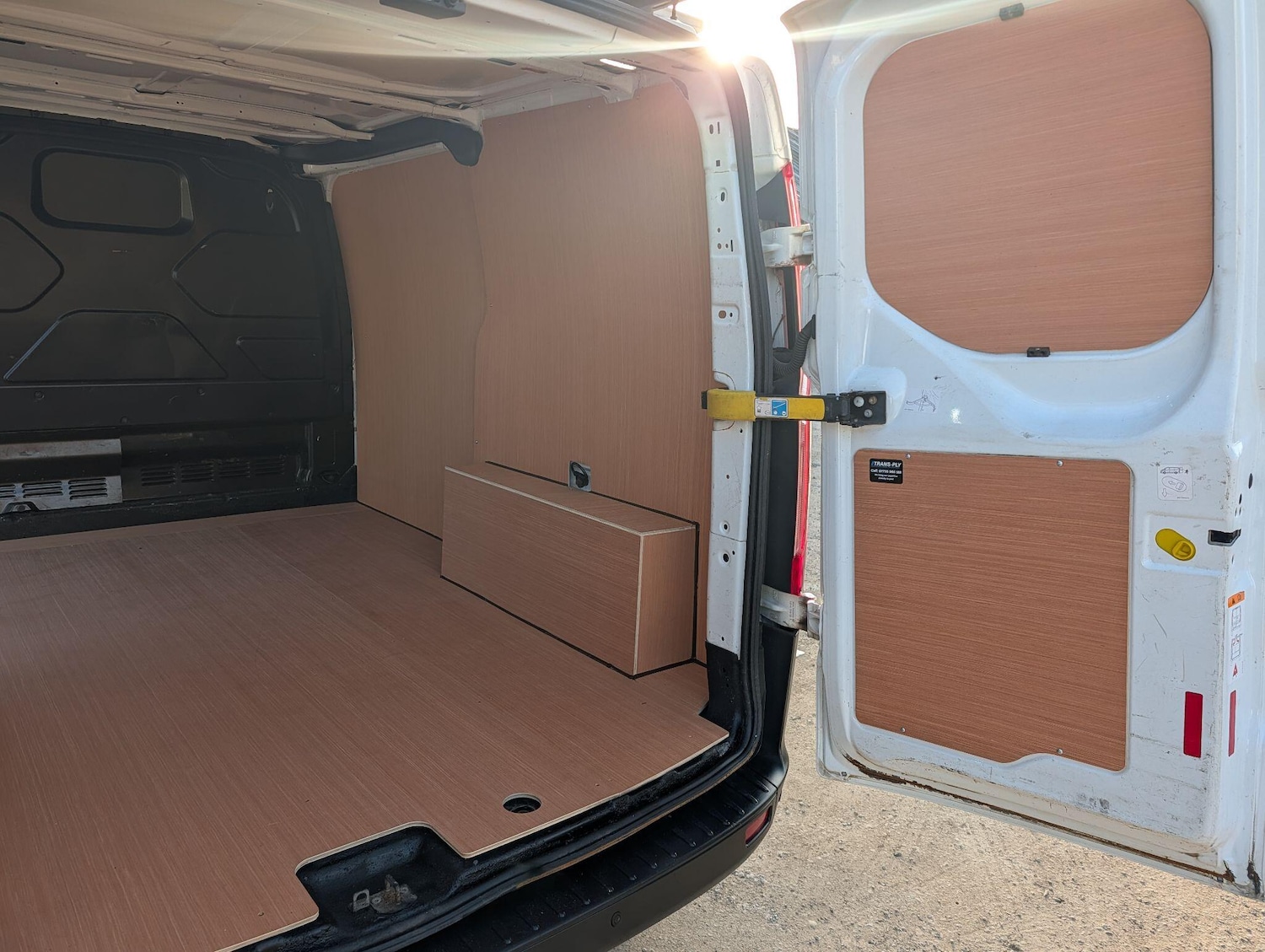 Used Ford Transit Custom 2018 for sale - 77940636: Photo 13