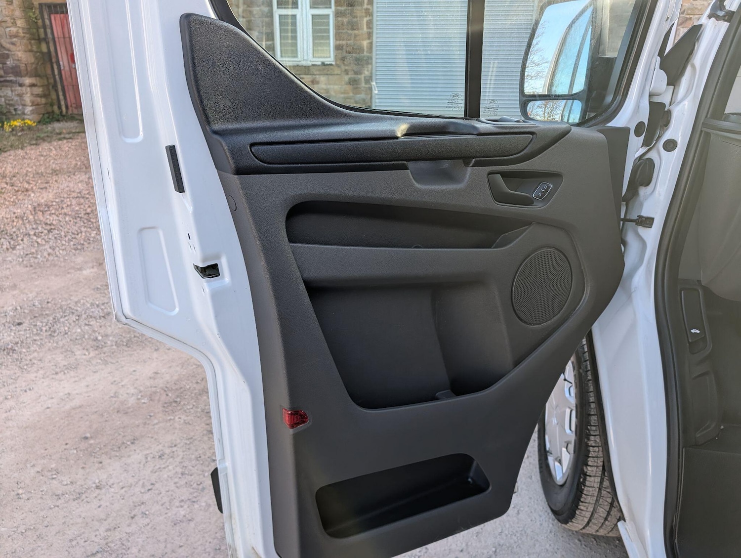 Used Ford Transit Custom 2018 for sale - 77940636: Photo 16