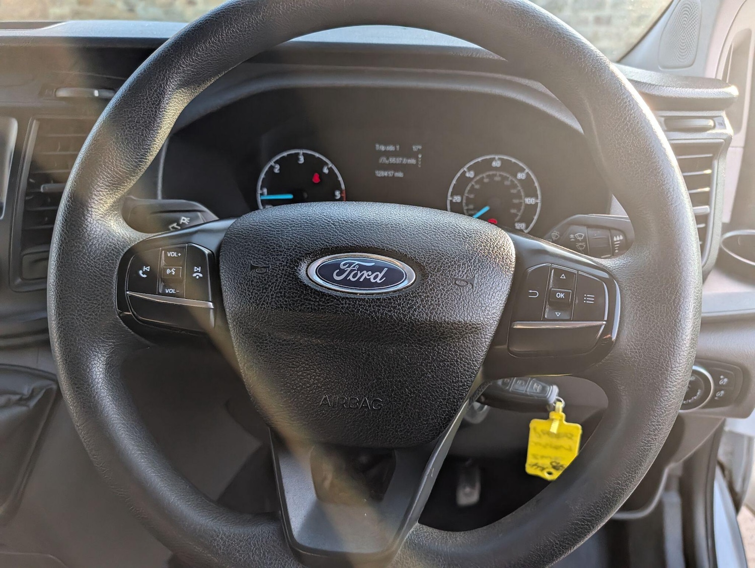 Used Ford Transit Custom 2018 for sale - 77940636: Photo 25
