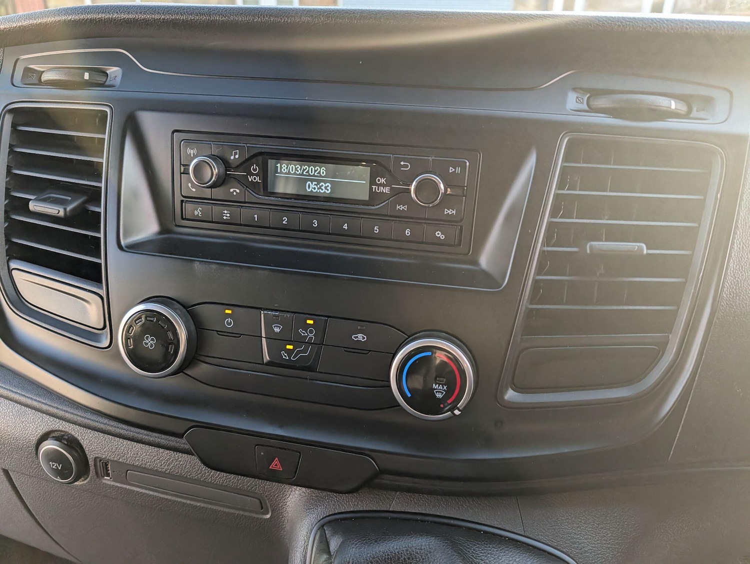 Used Ford Transit Custom 2018 for sale - 77940636: Photo 26