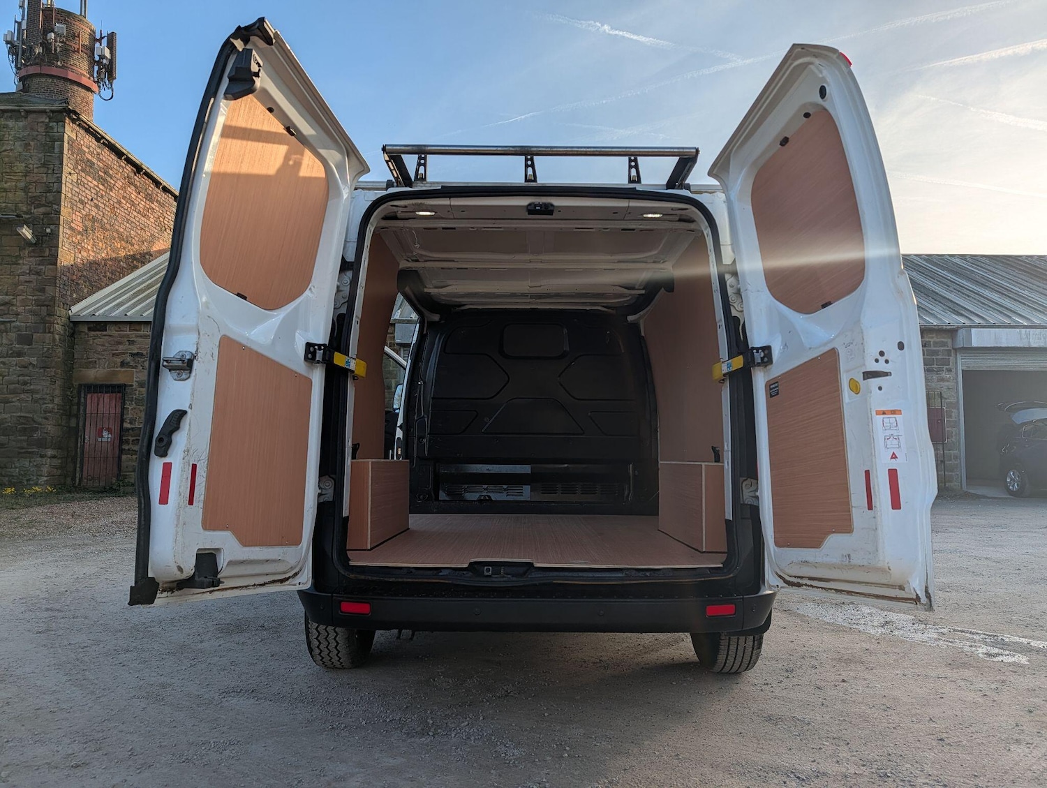 Used Ford Transit Custom 2018 for sale - 77940636: Photo 32