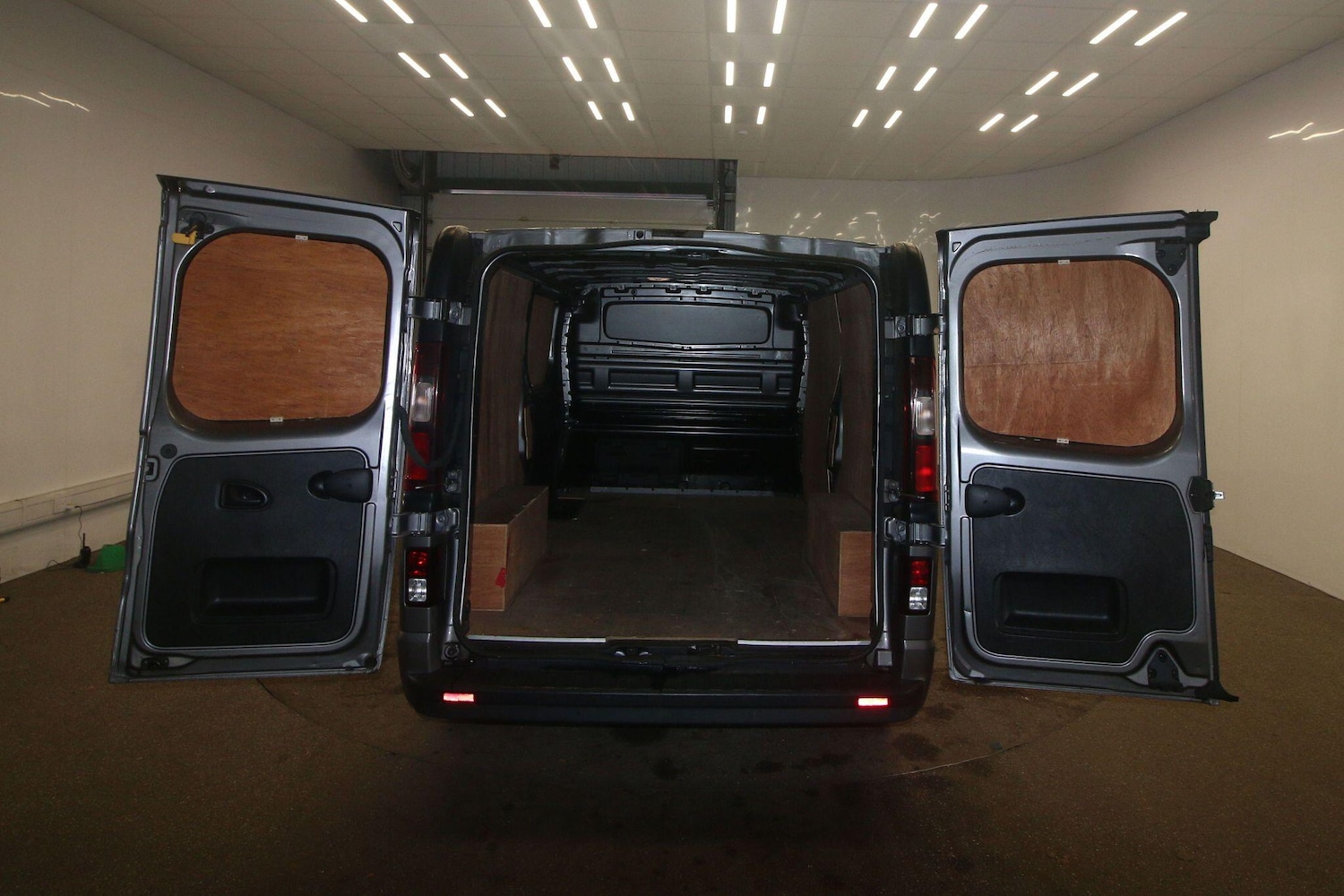 Used Vauxhall Vivaro 2018 for sale - 76645377: Photo 16