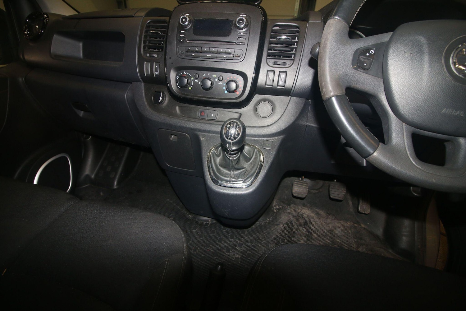 Used Vauxhall Vivaro 2018 for sale - 76645377: Photo 7