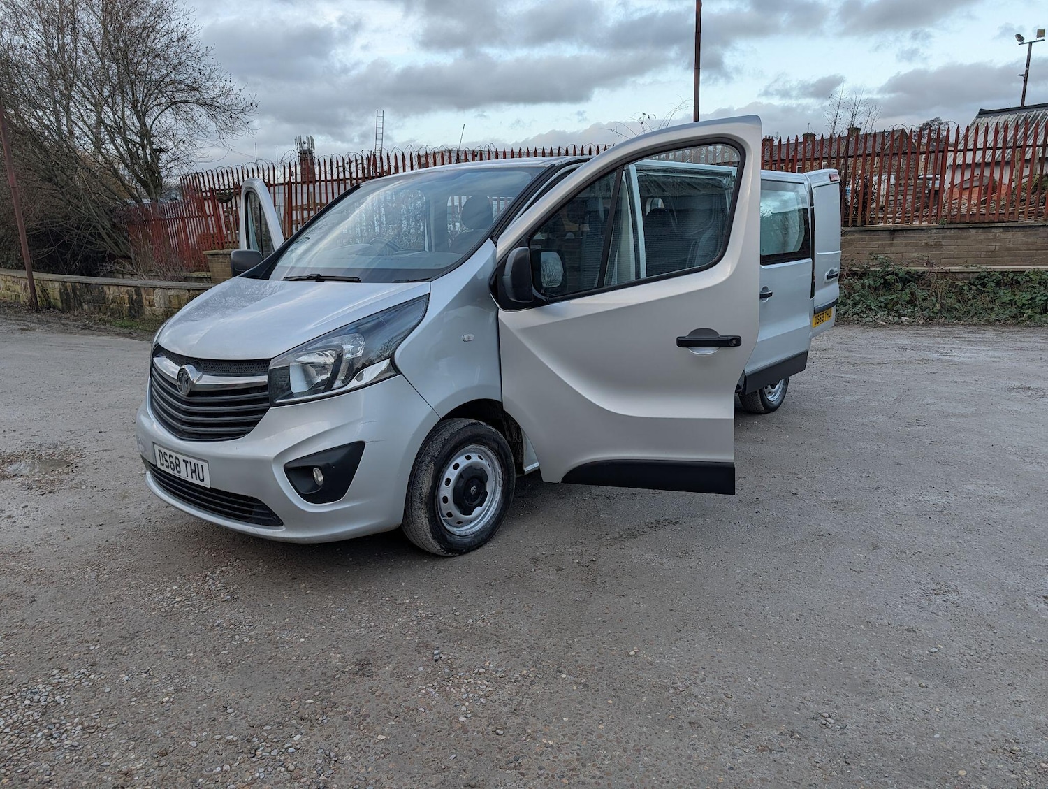 Used Vauxhall Vivaro 2018 for sale - 77314809: Photo 16