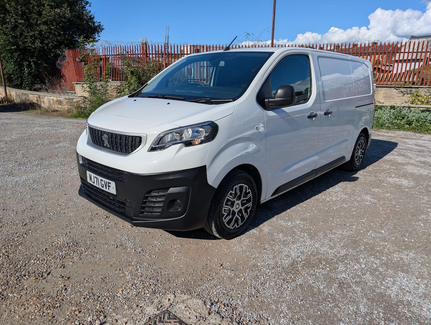 Used Peugeot Expert 2021 for sale - 76109892: Photo 47