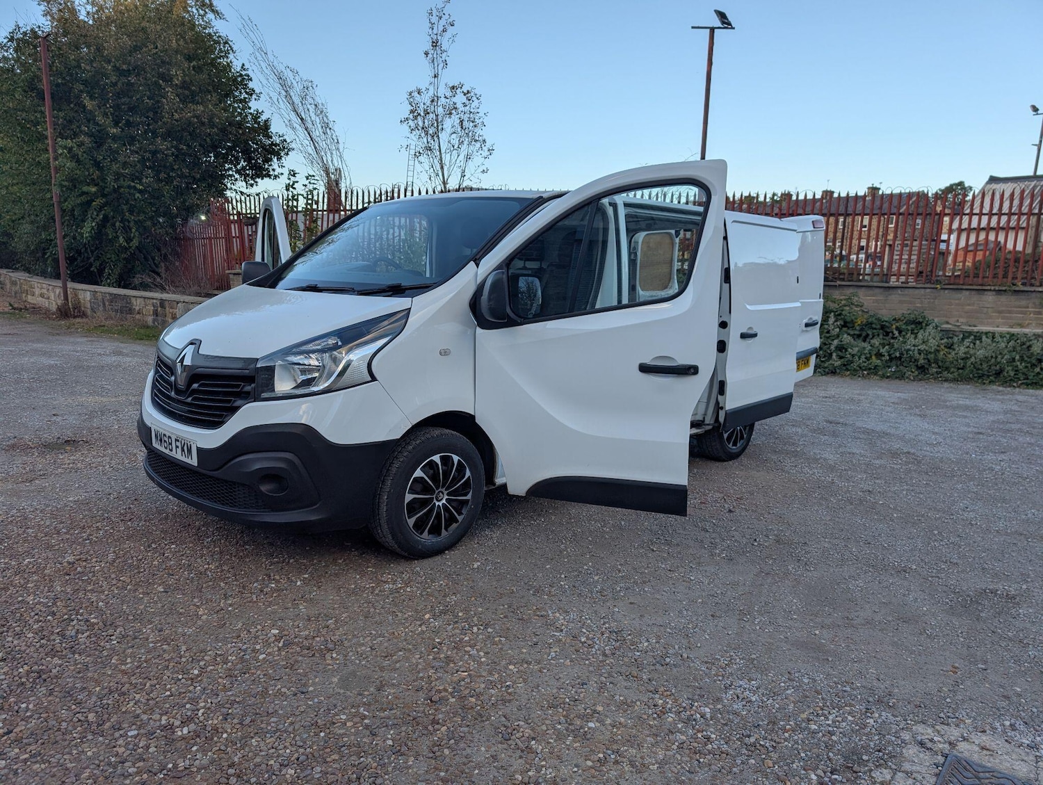 Used Renault Trafic 2018 for sale - 76377652: Photo 14