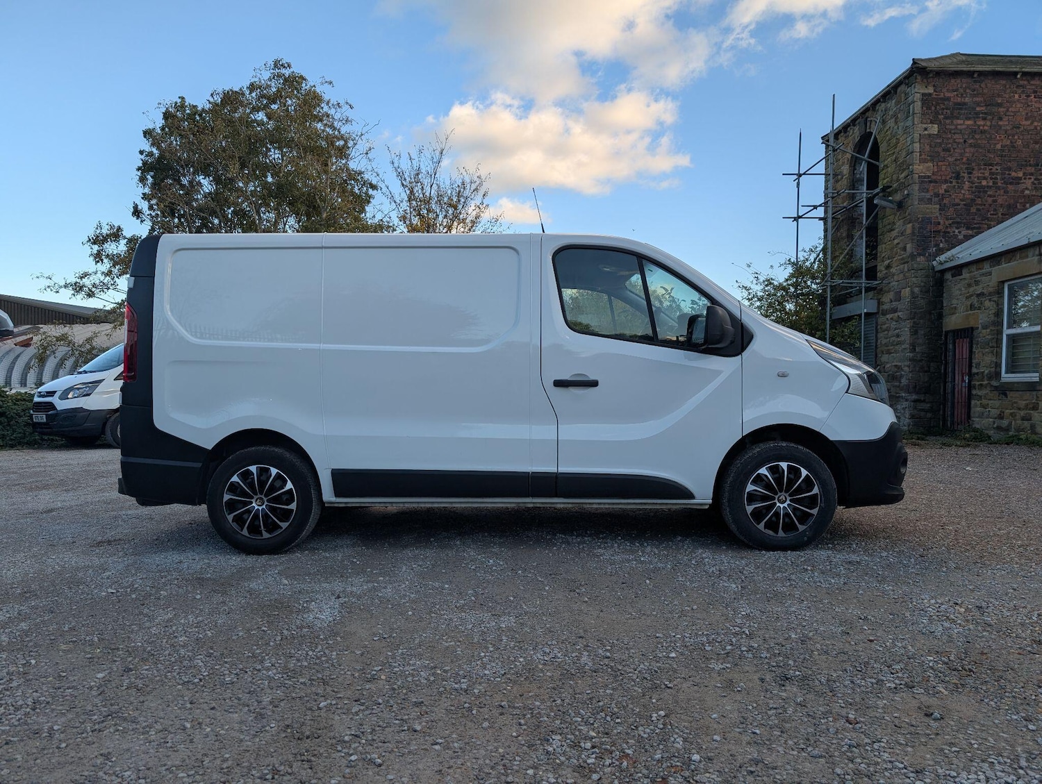 Used Renault Trafic 2018 for sale - 76377652: Photo 2