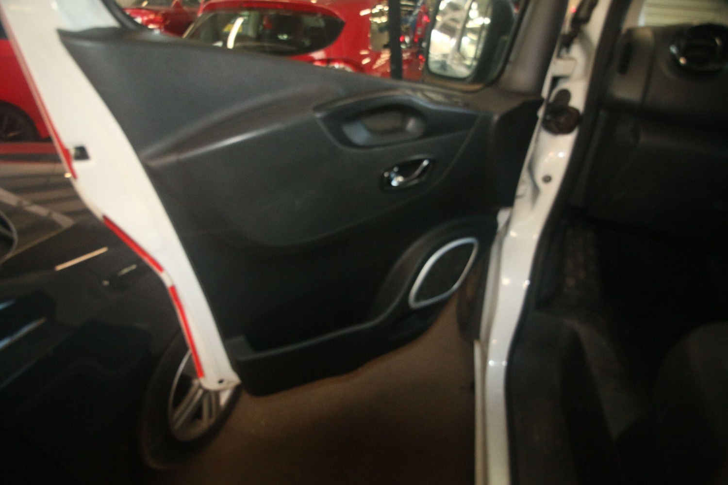 Used Vauxhall Vivaro 2018 for sale - 77977859: Photo 15