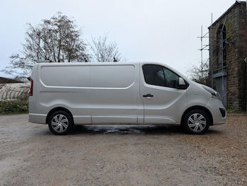 Used Vauxhall Vivaro 2019 for sale - 77040566: Photo
