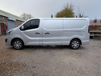 Used Vauxhall Vivaro 2019 for sale - 77040566: Photo