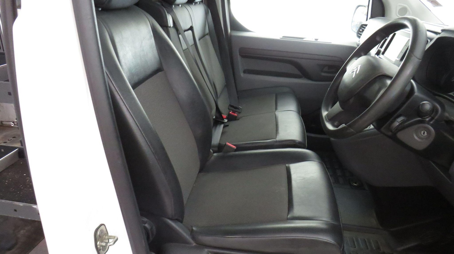 Used Citroen Dispatch 2020 for sale - 77970432: Photo 9