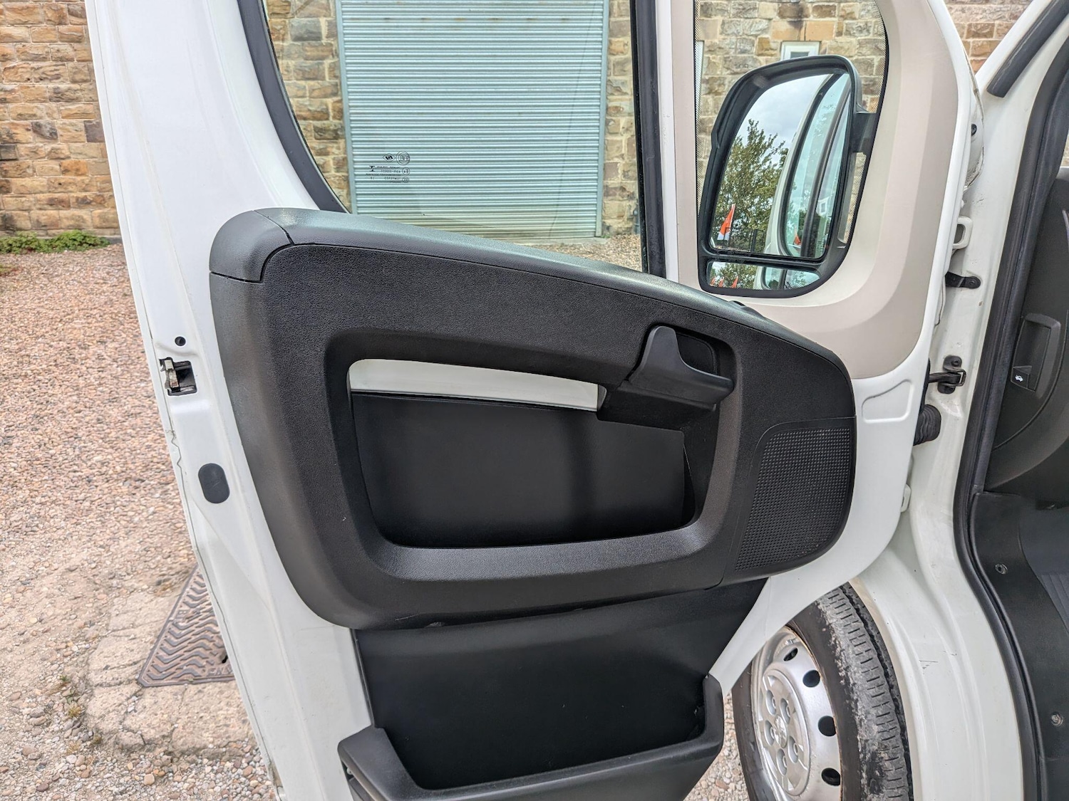 Vehicle 25