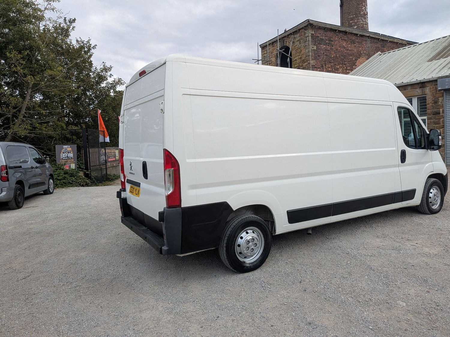 Vehicle 43