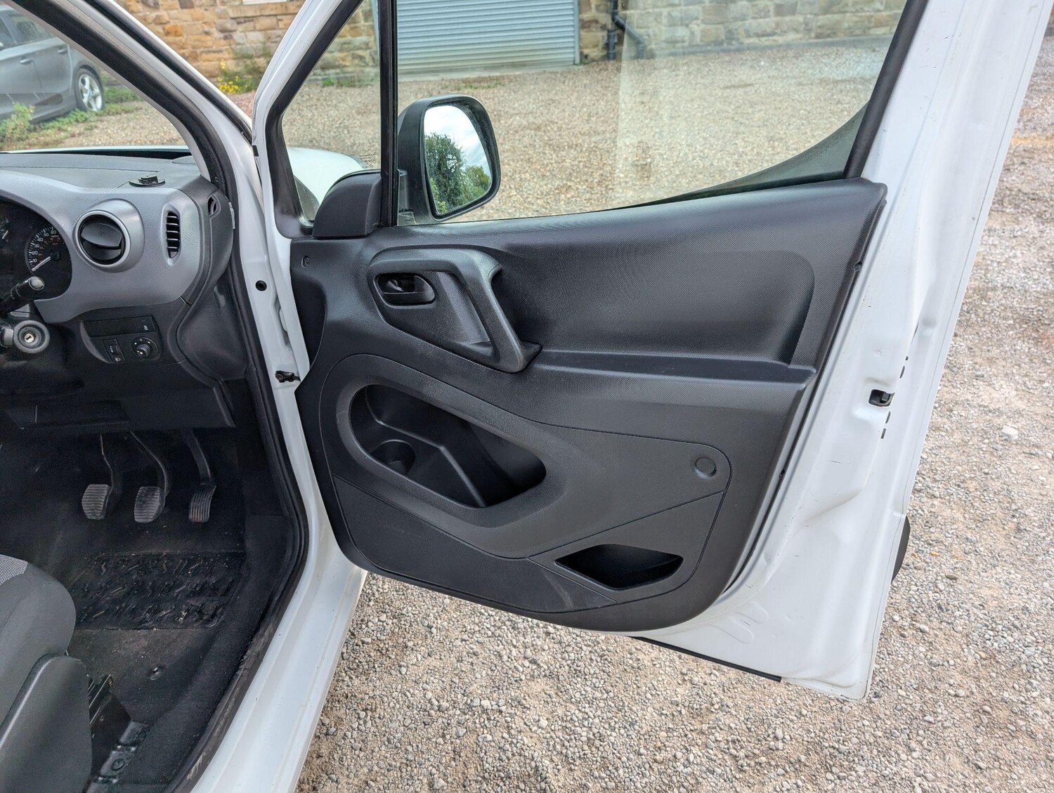 Vehicle 26