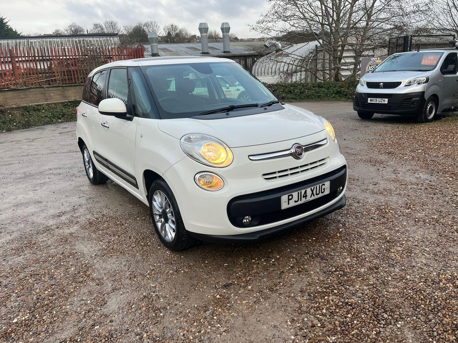 Used Fiat 500L 2014 for sale - 76715040: Photo 15