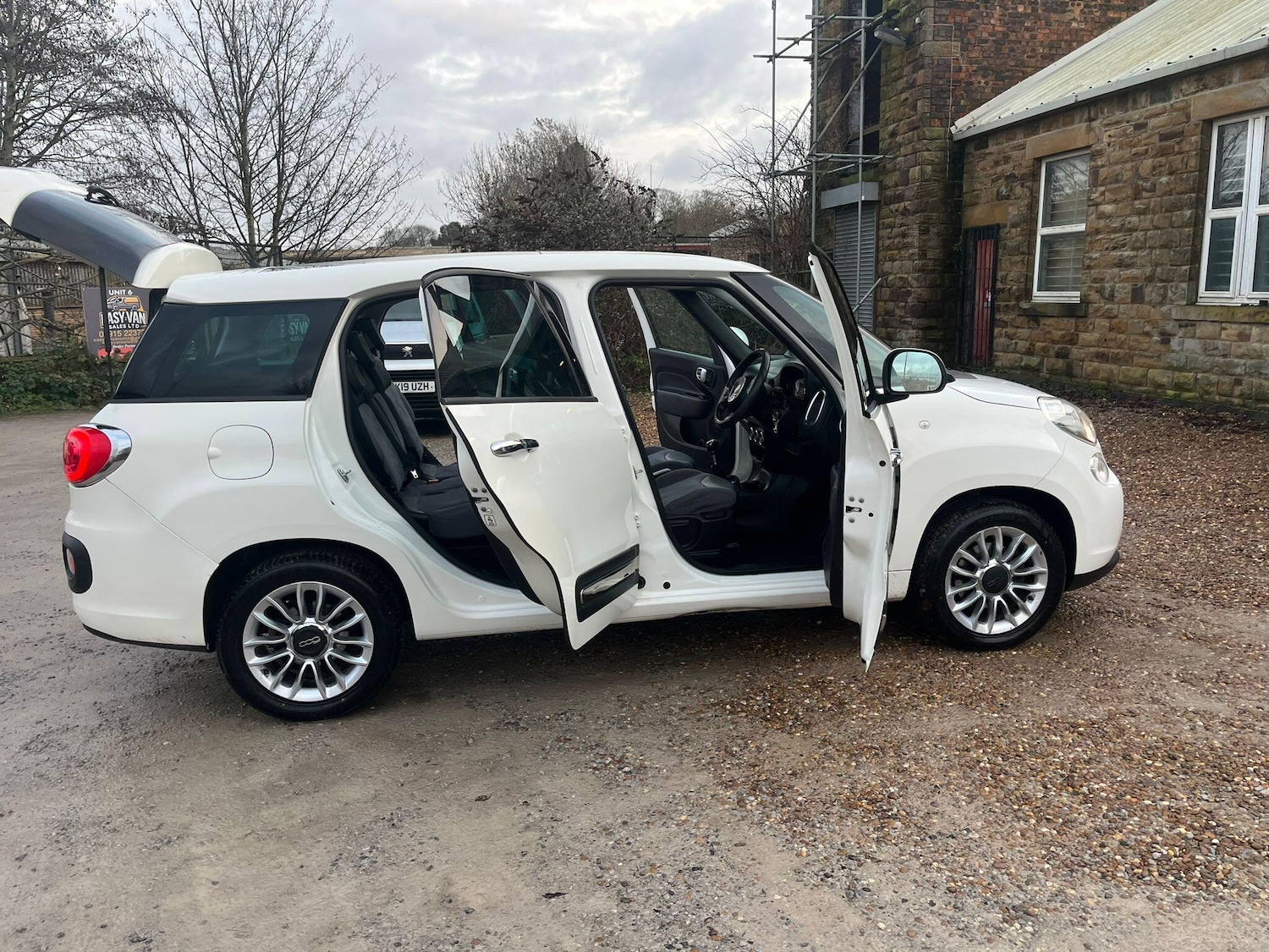 Used Fiat 500L 2014 for sale - 76715040: Photo 23