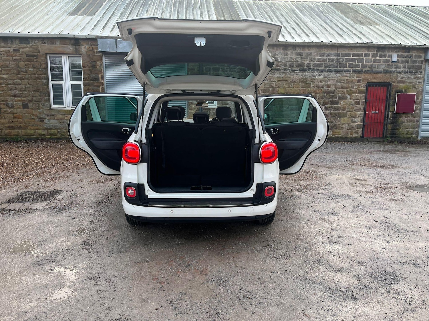 Used Fiat 500L 2014 for sale - 76715040: Photo 25