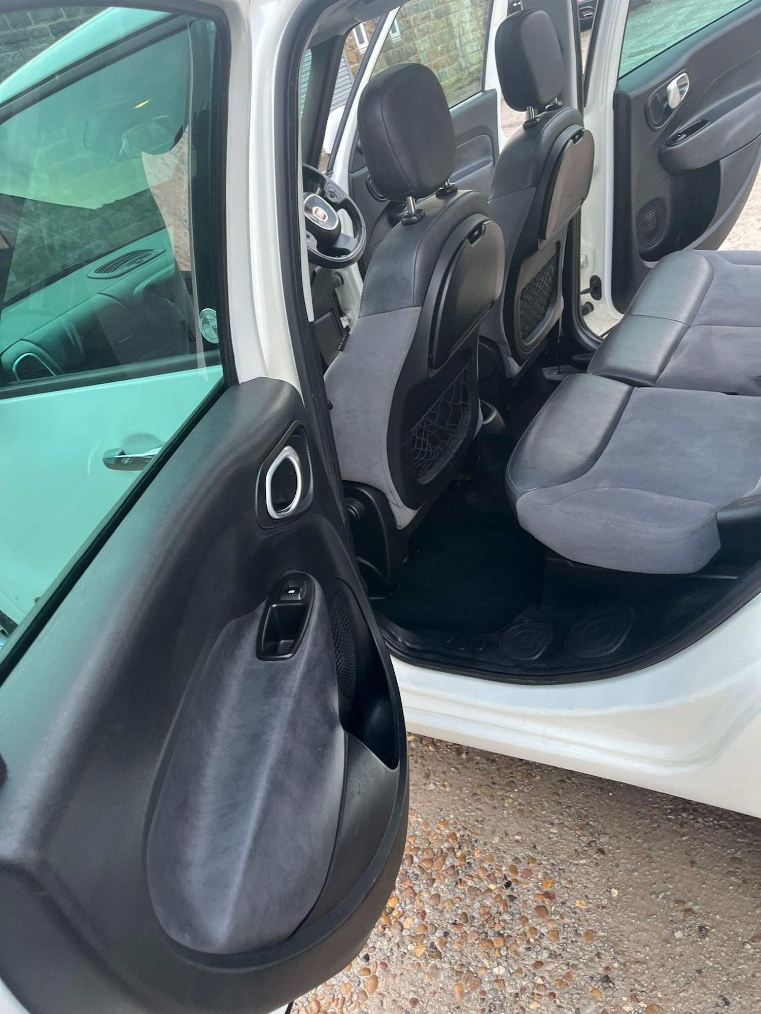 Used Fiat 500L 2014 for sale - 76715040: Photo 32