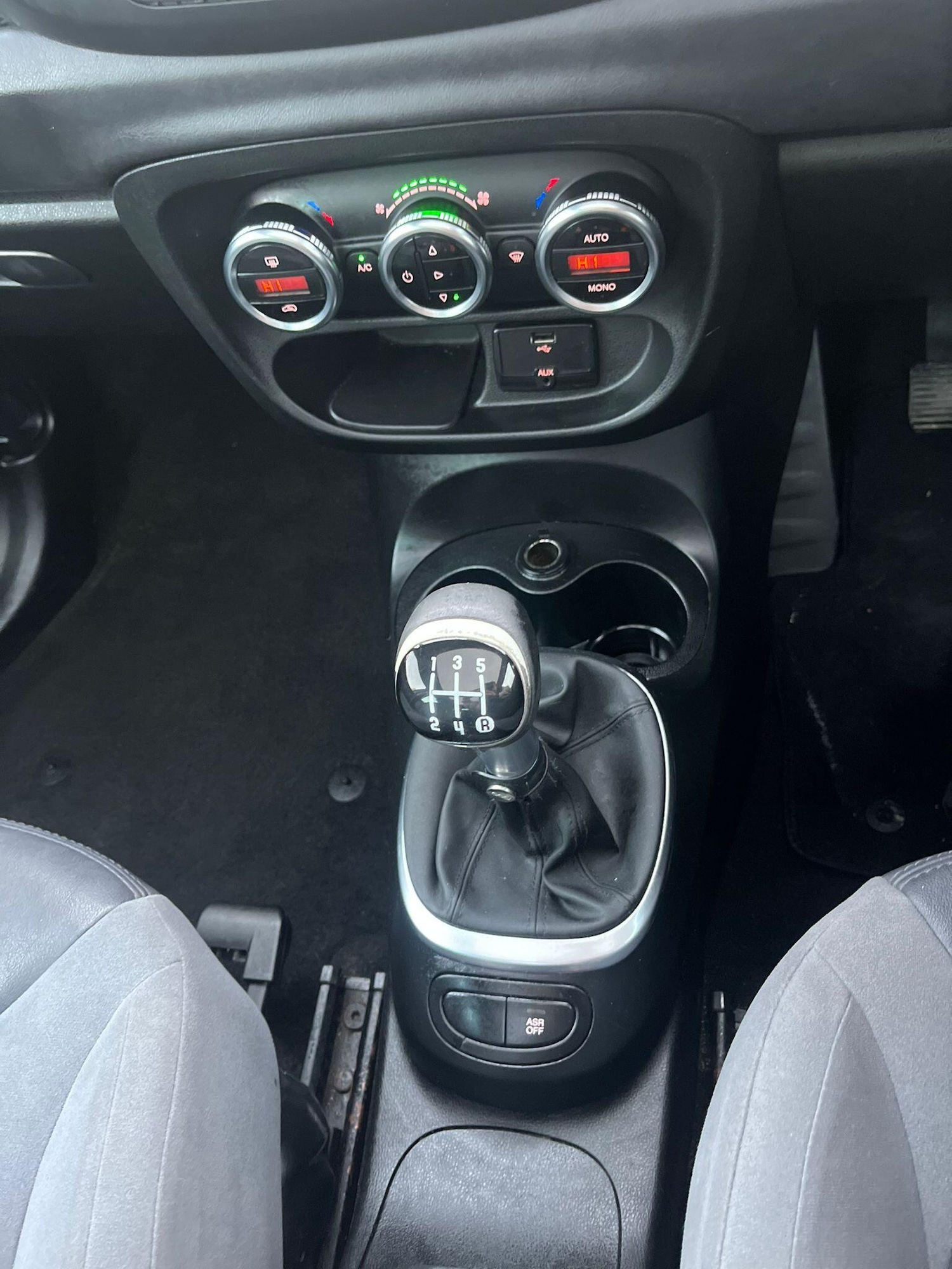 Used Fiat 500L 2014 for sale - 76715040: Photo 39