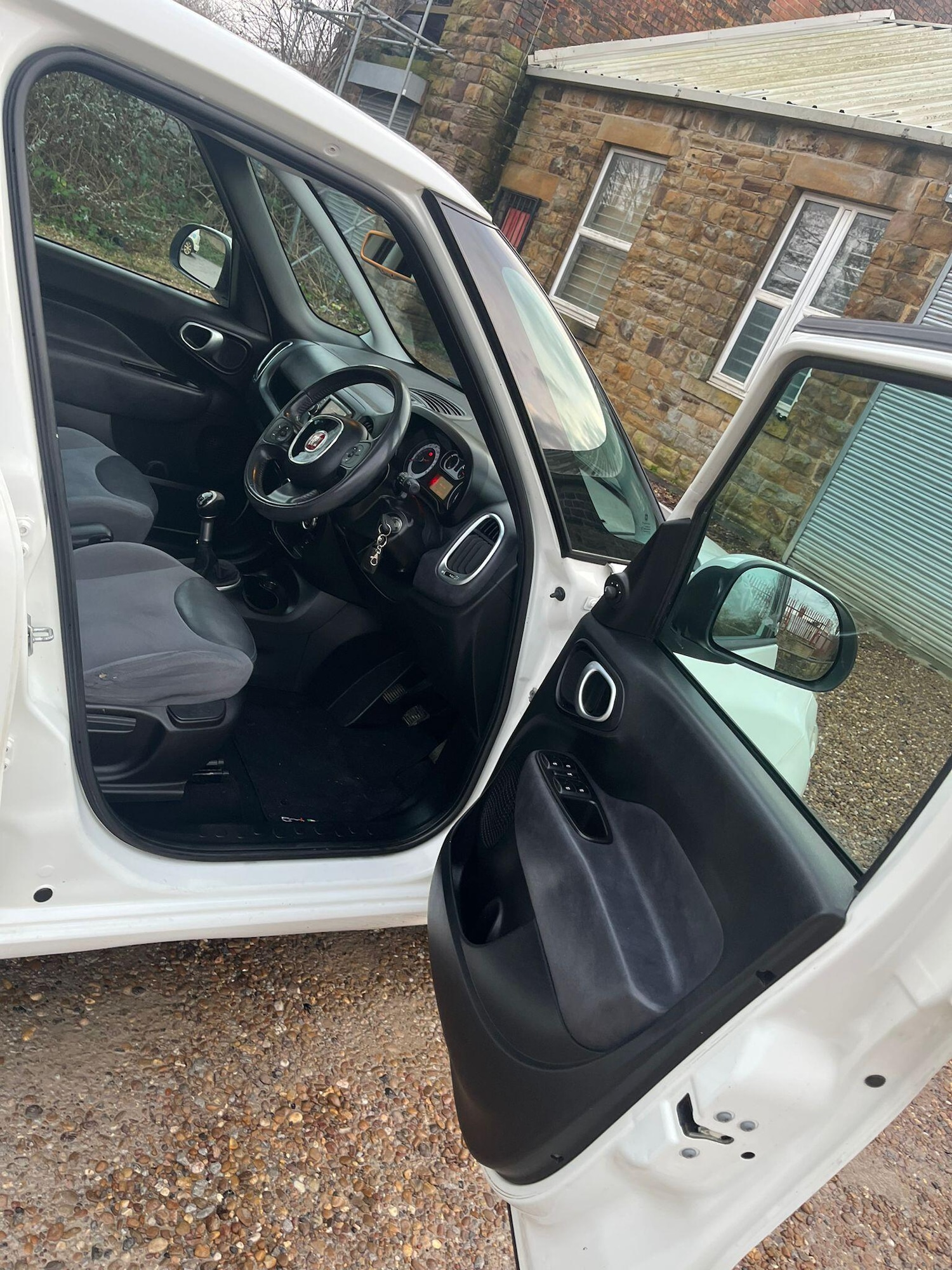 Used Fiat 500L 2014 for sale - 76715040: Photo 40