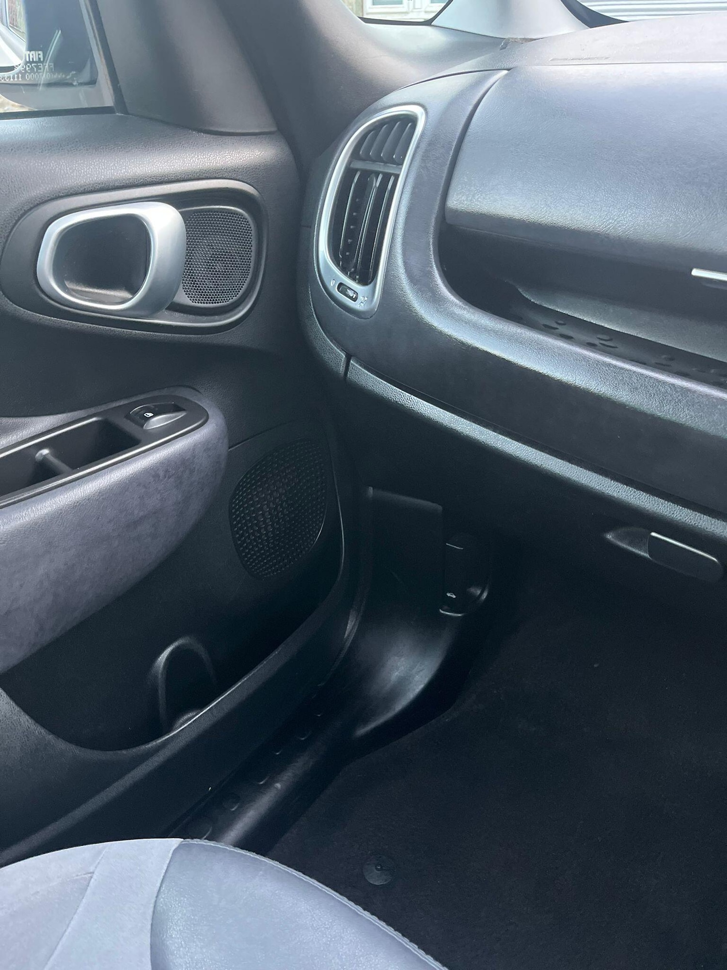 Used Fiat 500L 2014 for sale - 76715040: Photo 46