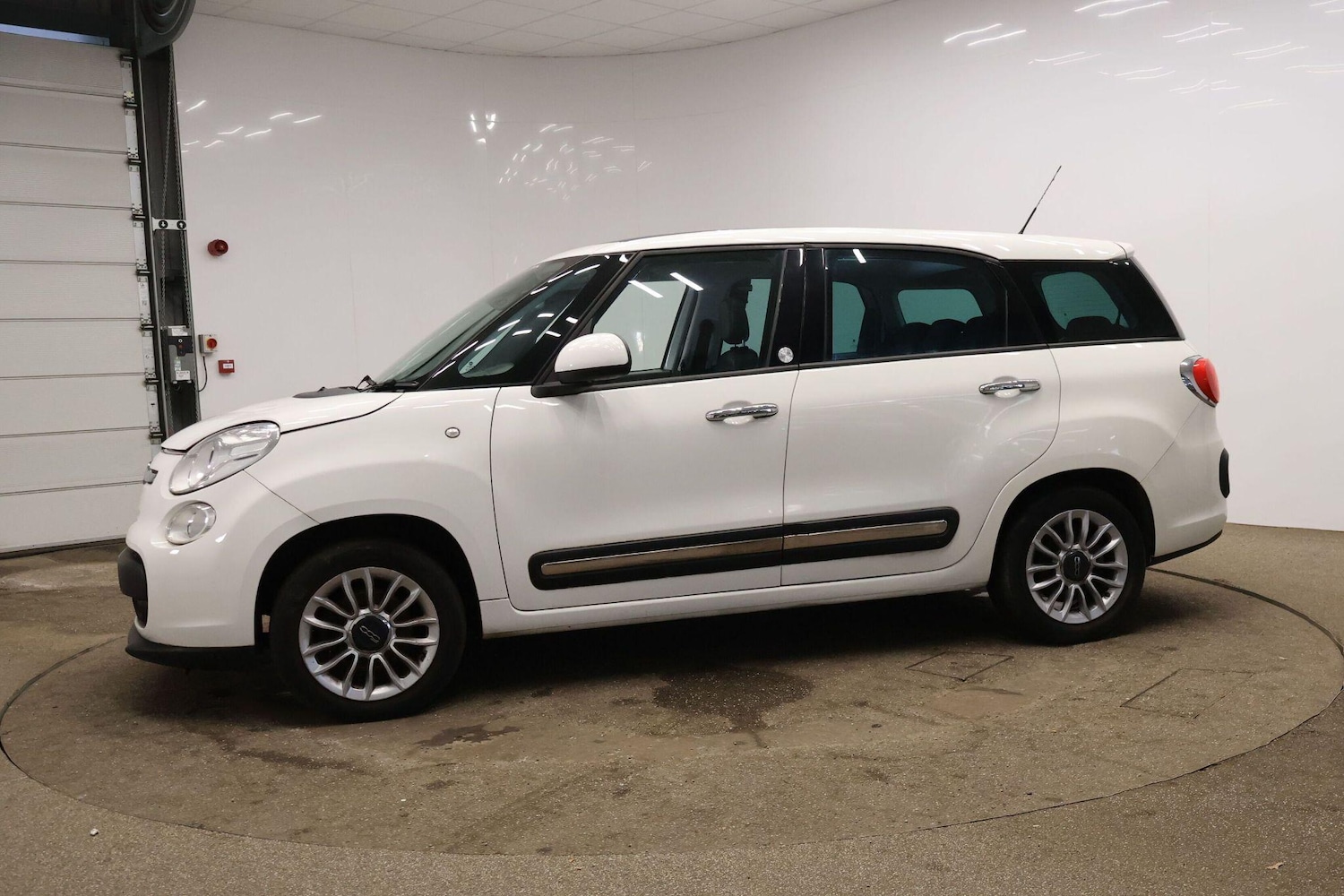 Used Fiat 500L 2014 for sale - 76715040: Photo 7