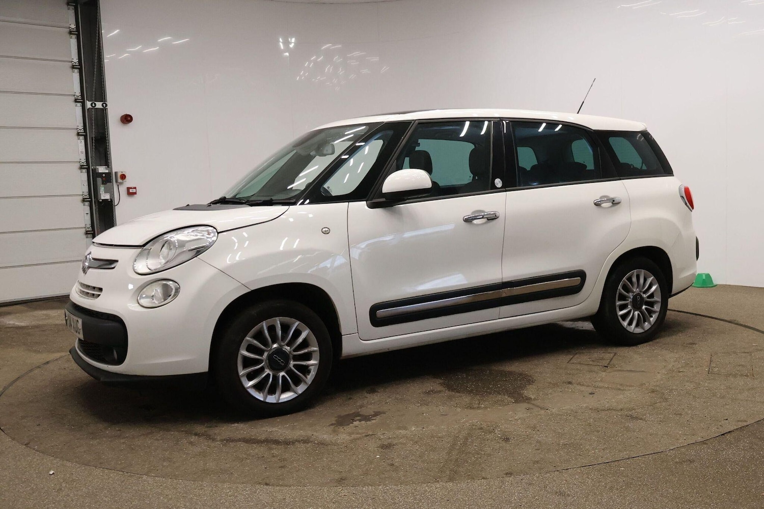 Used Fiat 500L 2014 for sale - 76715040: Photo 9