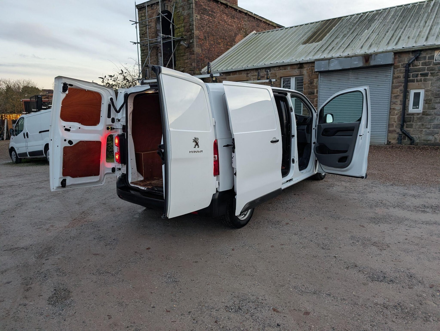 Used Peugeot Expert 2021 for sale - 76752915: Photo 13