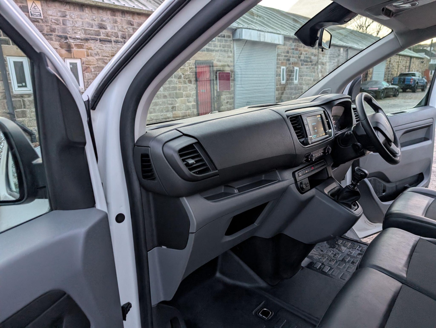 Used Peugeot Expert 2021 for sale - 76752915: Photo 27