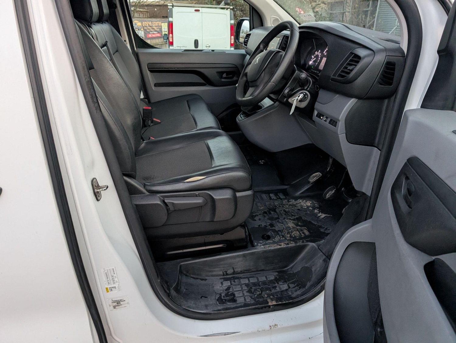 Used Peugeot Expert 2021 for sale - 76752915: Photo 30