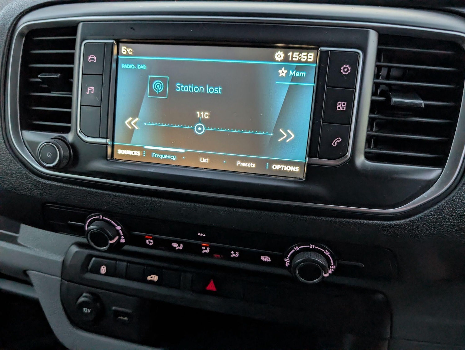 Used Peugeot Expert 2021 for sale - 76752915: Photo 33