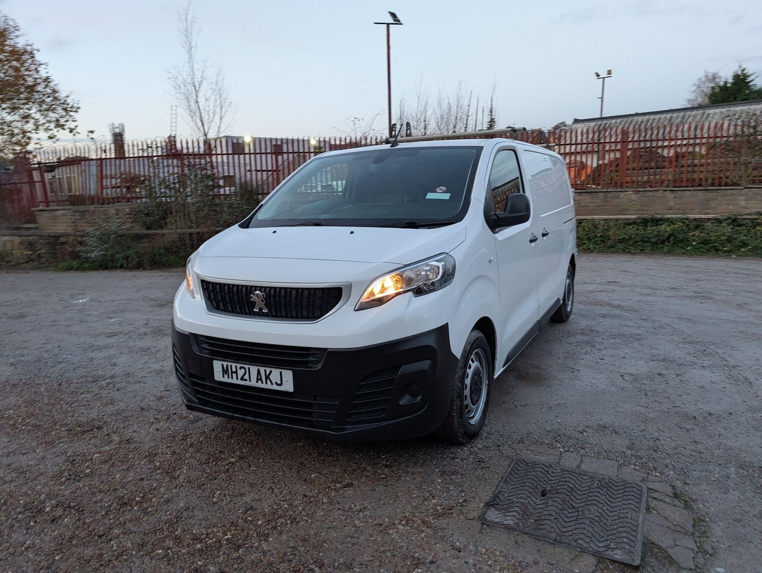 Used Peugeot Expert 2021 for sale - 76752915: Photo 49