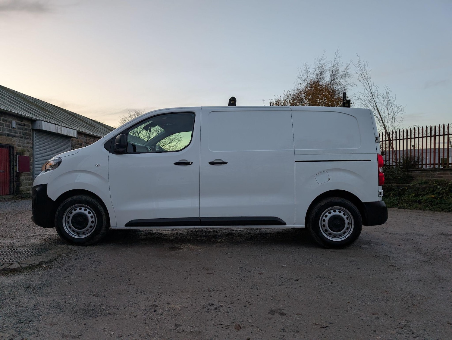 Used Peugeot Expert 2021 for sale - 76752915: Photo 8