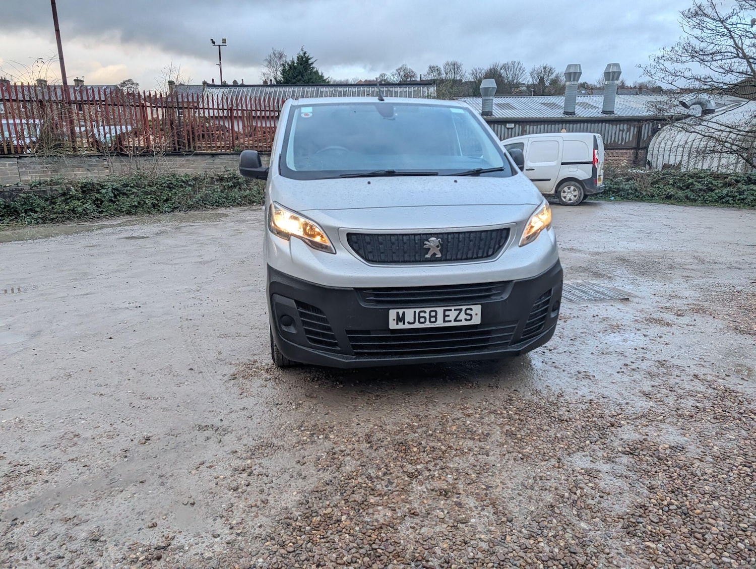 Used Peugeot Expert 2018 for sale - 77883060: Photo 51