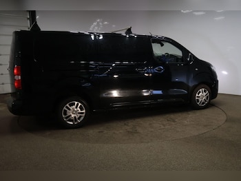 Used Vauxhall Vivaro 2022 for sale - 77377079: Photo