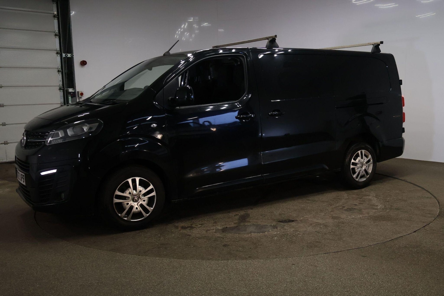 Used Vauxhall Vivaro 2022 for sale - 77377079: Photo 4