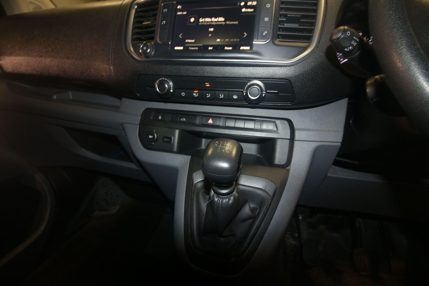 Used Vauxhall Vivaro 2022 for sale - 77377079: Photo 8