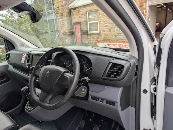 Used Peugeot Expert 2021 for sale - 76200855: Photo 24