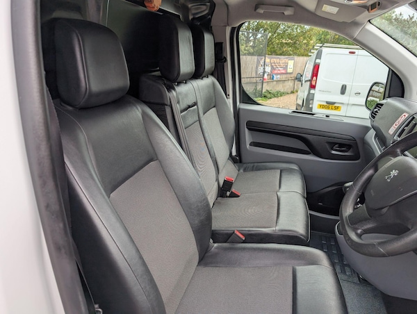 Used Peugeot Expert 2021 for sale - 76200855: Photo 25