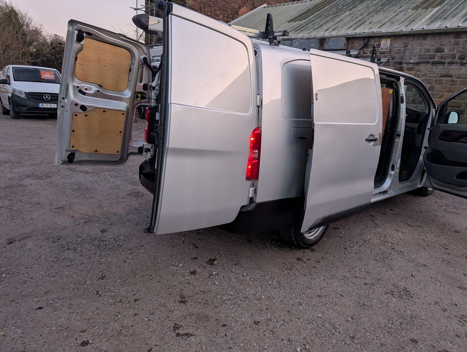 Used Peugeot Expert 2019 for sale - 77029409: Photo 13